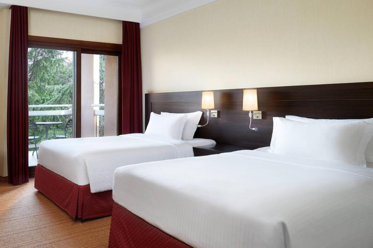 Courtyard By Marriott Rome Central Park Εξωτερικό φωτογραφία