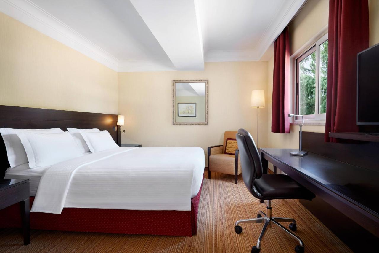 Courtyard By Marriott Rome Central Park Εξωτερικό φωτογραφία
