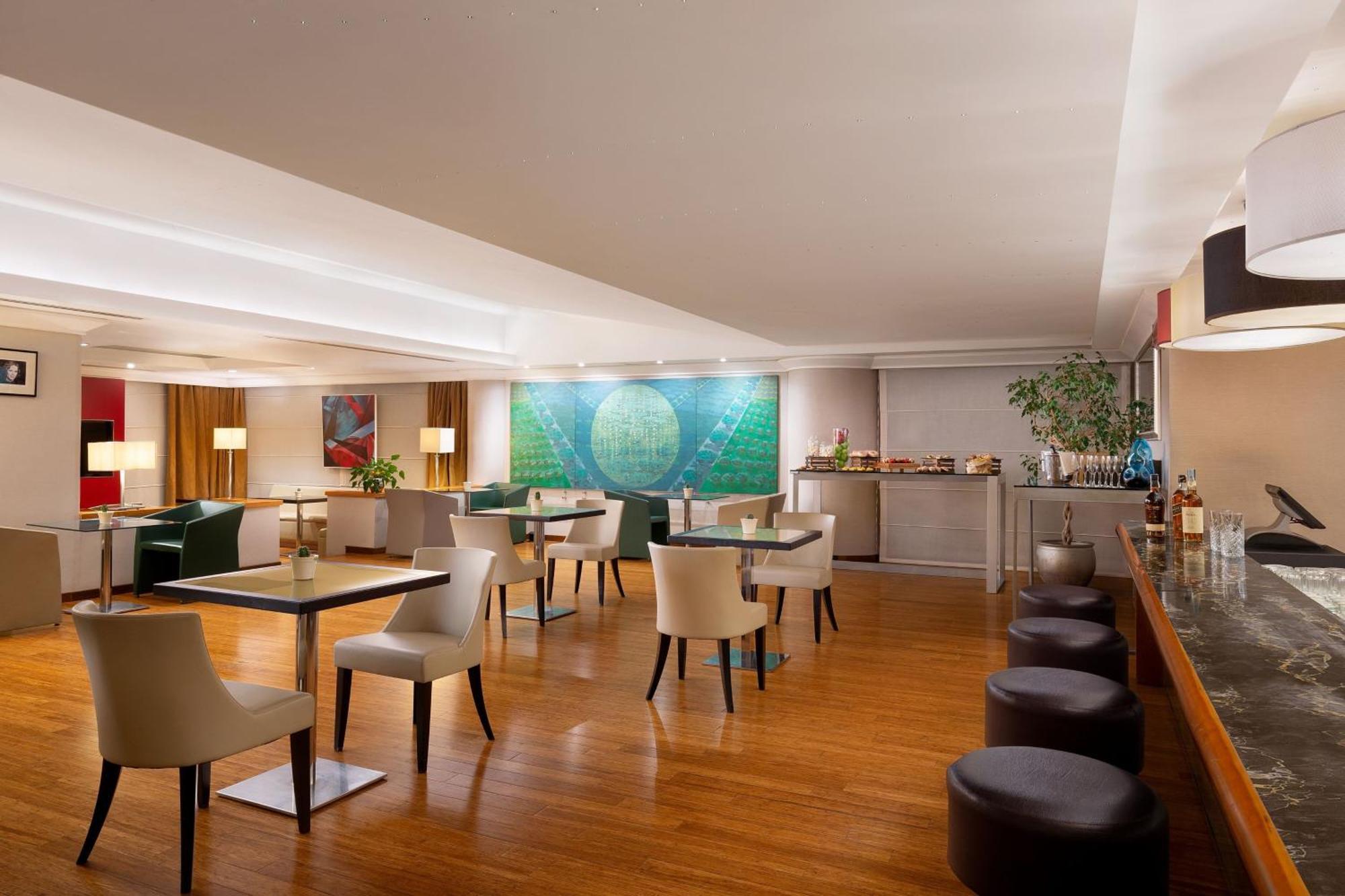 Courtyard By Marriott Rome Central Park Εξωτερικό φωτογραφία