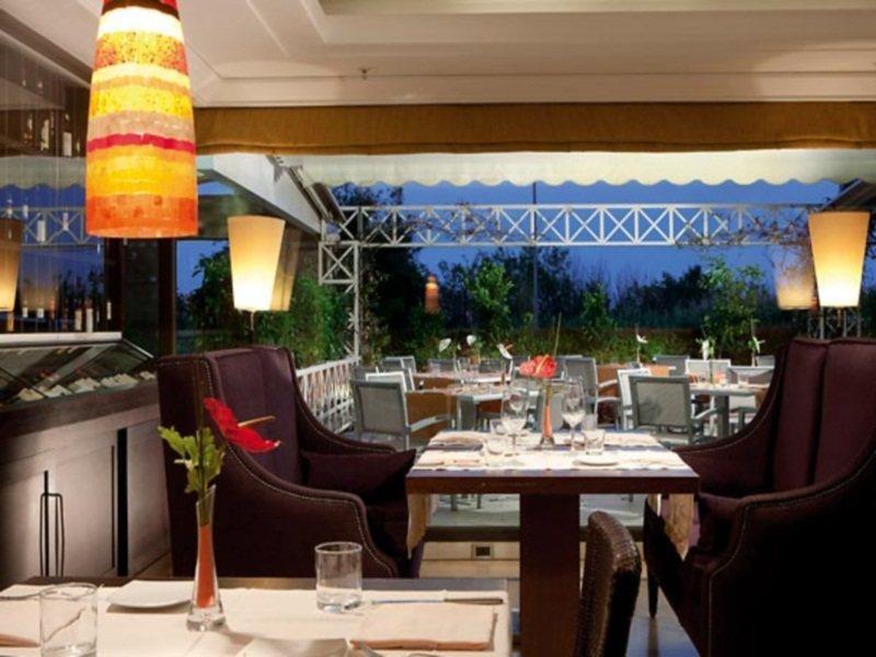 Courtyard By Marriott Rome Central Park Εξωτερικό φωτογραφία